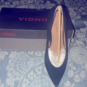 Black Vionic heels